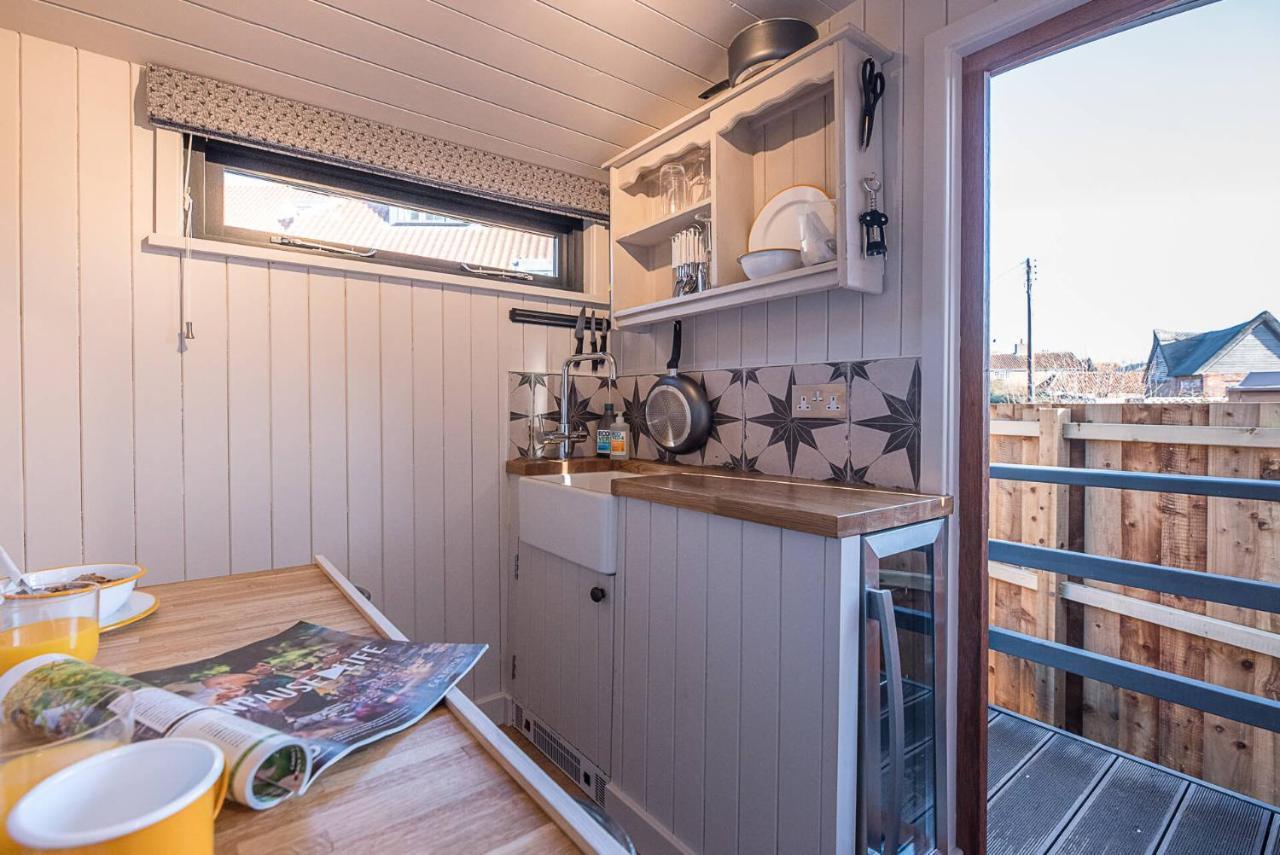 Bo Peep Shepherds Hut, Thorpeness Leiston Ngoại thất bức ảnh